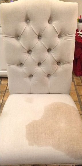 Fauteuil capitonné avant